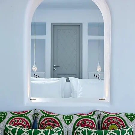 Skyfall - Adults Only Santorini Island
